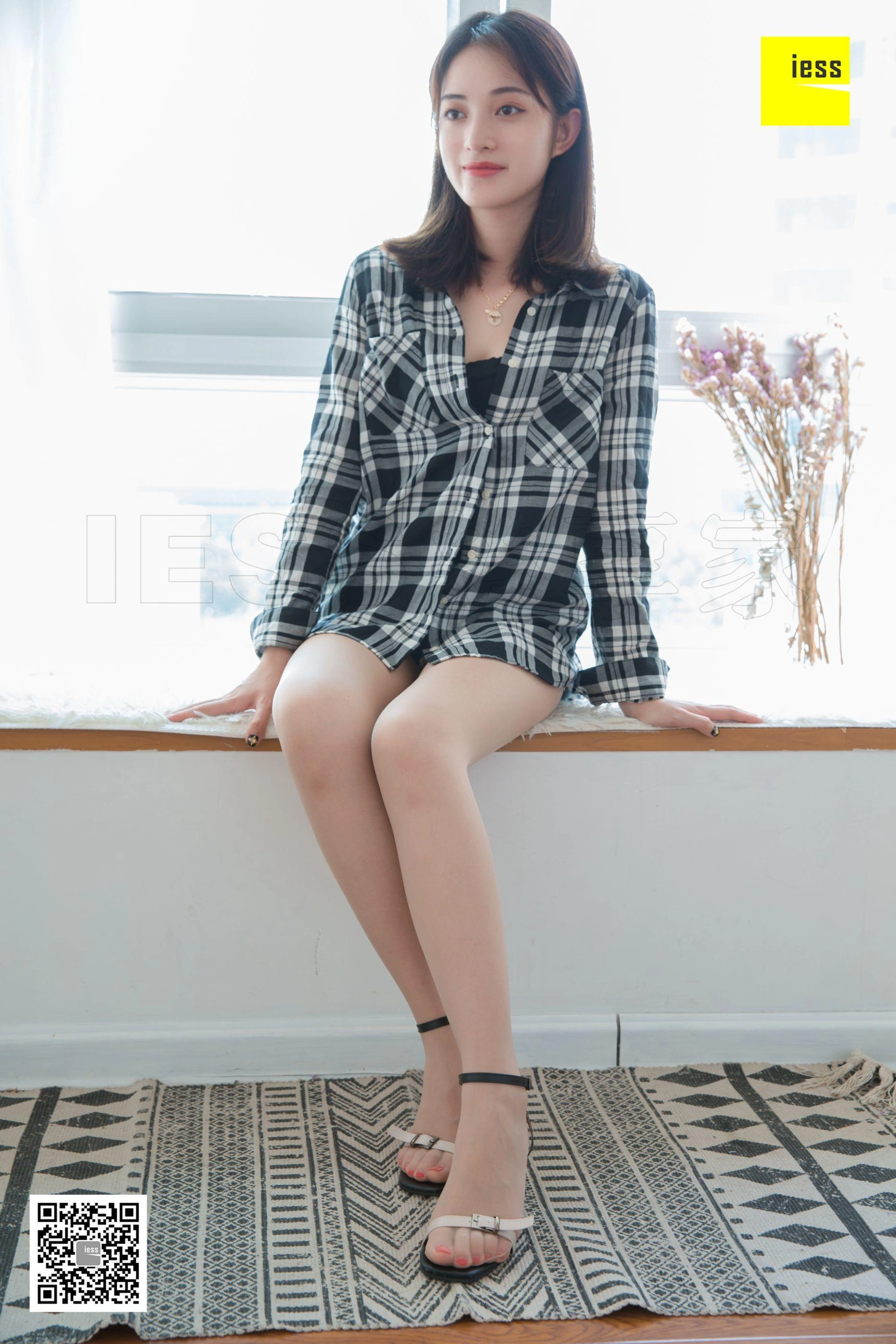 [IESS异思趣向] 2018.07.25 丝享家280:《格子衬衫红指甲》姗姗 3